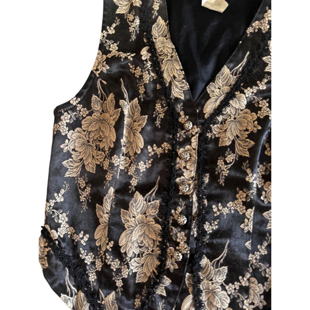 American vintage Judy Knapp Black Floral Tapestry Vest M Asym Hem Lace Trim - Picture 5 of 8